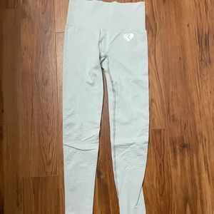 White Womens Best Leggings